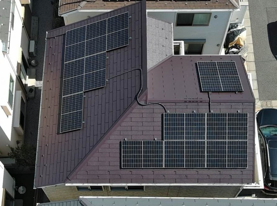 【東京都小平市】太陽光＋蓄電池＋屋根メンテを同時施工！足場代カットでコスパ最強のスマートホーム化